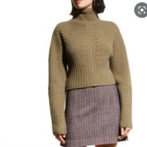 Theory Sculpted Knit Wool / Cashmere Cropped Sweater in Olive MSRP$345